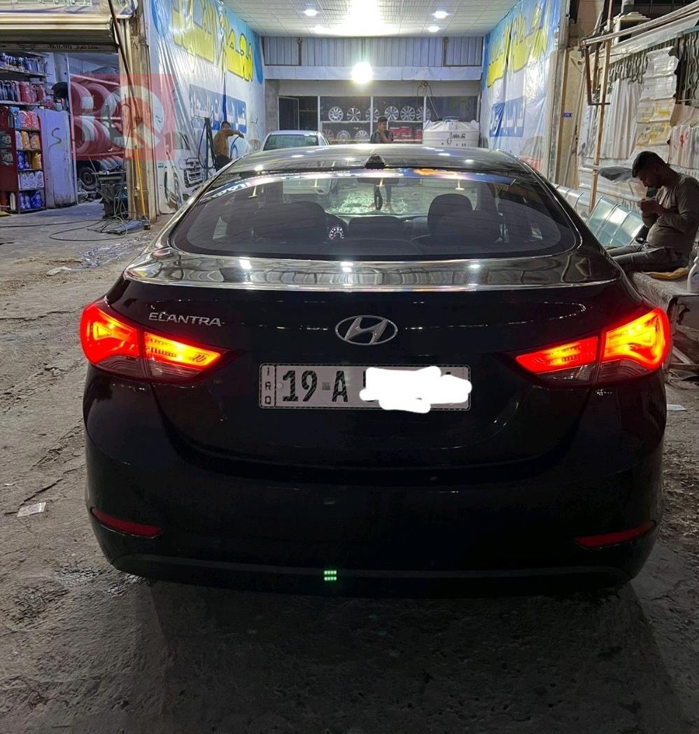 هیوندای ئەلەنترا